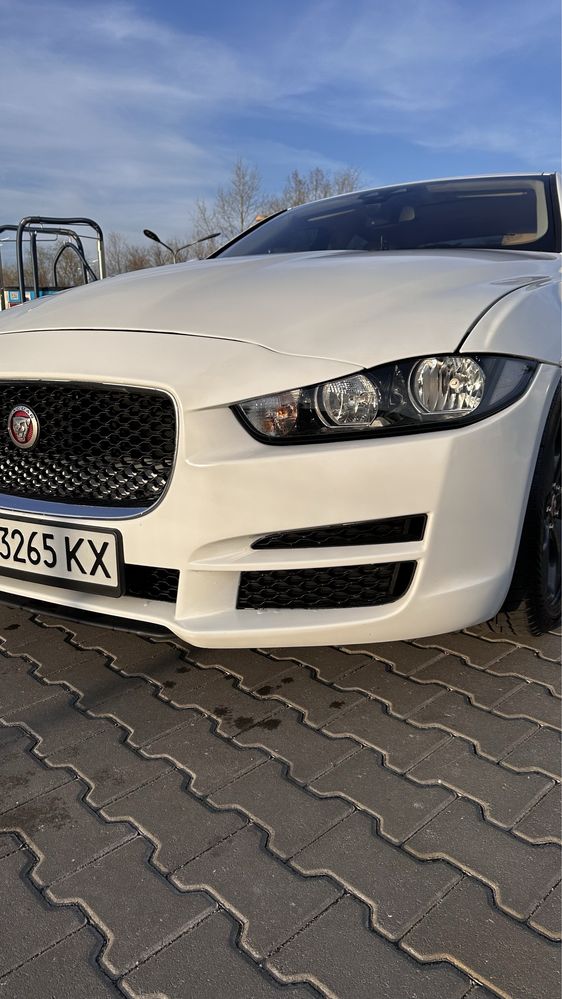 Jaguar XE 2017 2L