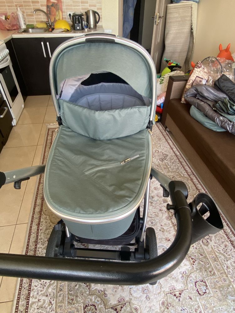 Коляска 2 в 1 Baby Design Bueno