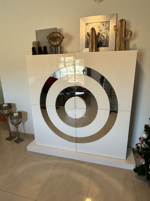 Movel aparador com 4 portas