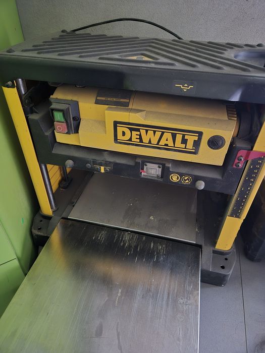 Grubościówka DeWalt 1800 W DW733
