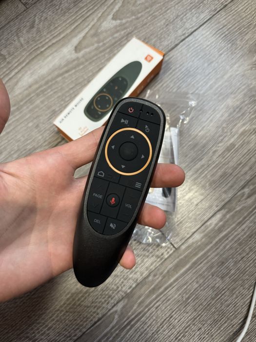 Аеропульт (аеромышь) Air Mouse з голосовим управлінням і гіроскопом