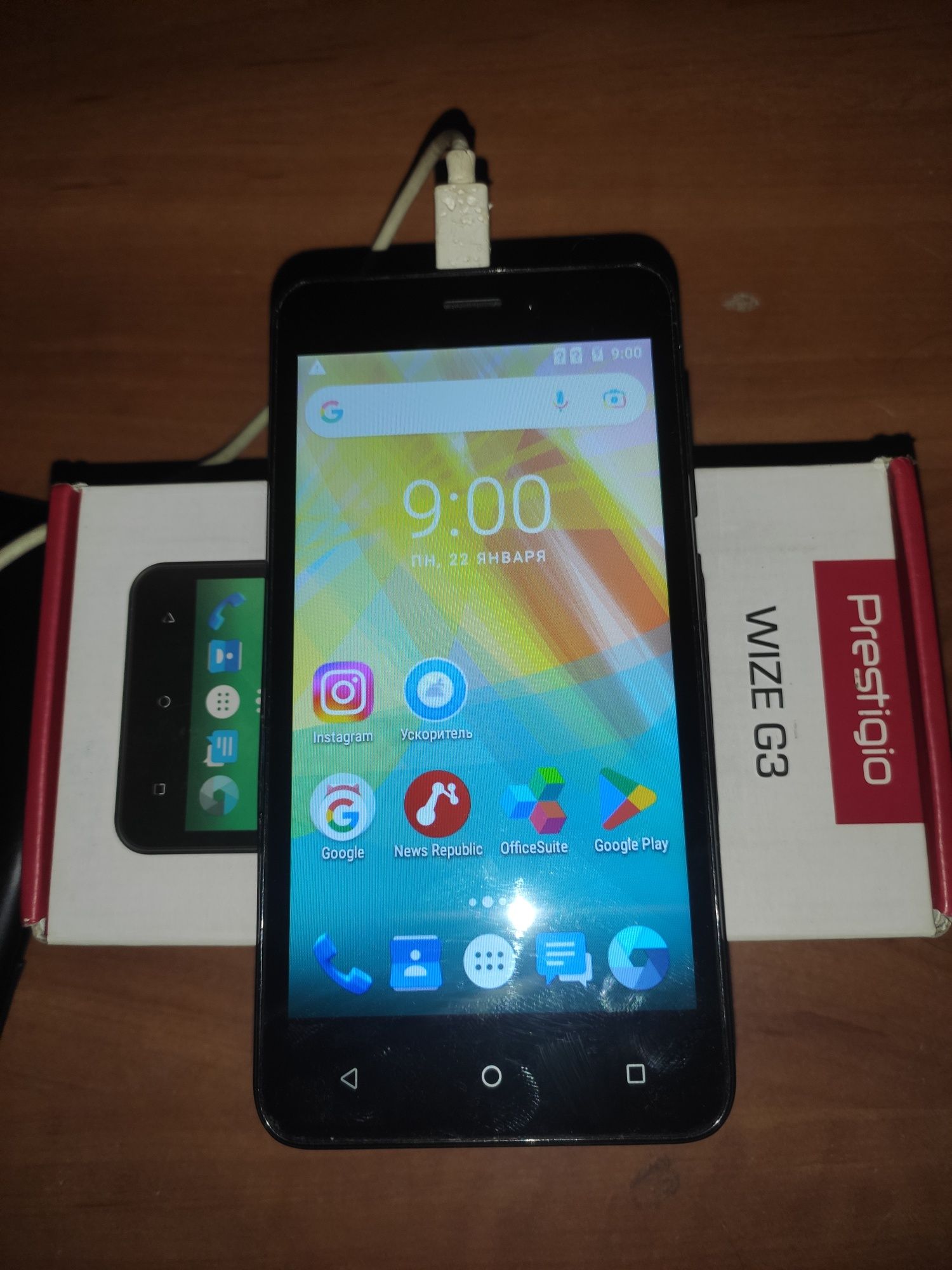 Телефон Prestigio G3 psp3510 ціна за 2 телефона 1 полностью рабочий