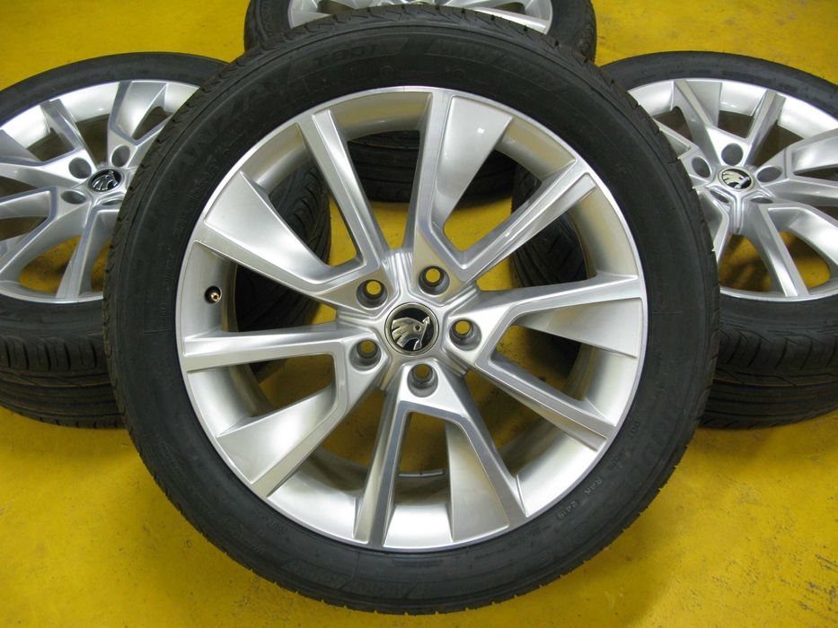 18 Skoda Octavia IV SuperB Karoq Vw T-Roc 5x112 ET45 Lato !!!