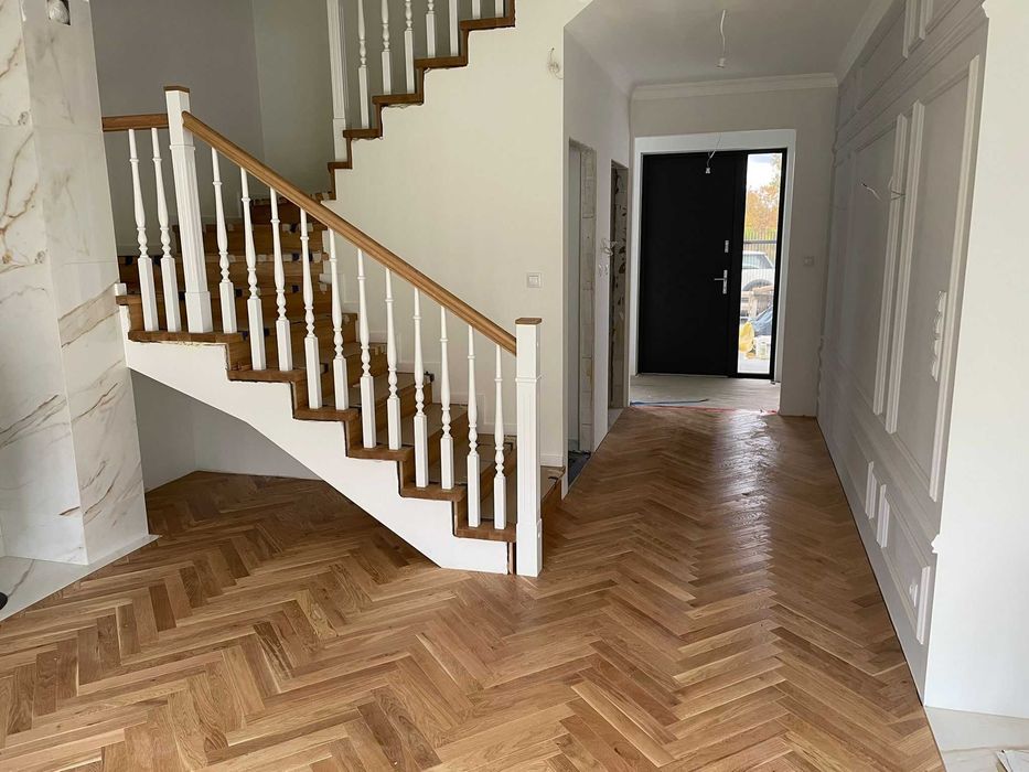 Deska podłogowa DĘBOWA,parkiet -warstwowa/lita, lakierowana,olejowana