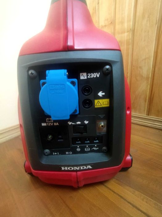 Генератор Інверторний HONDA EU10I