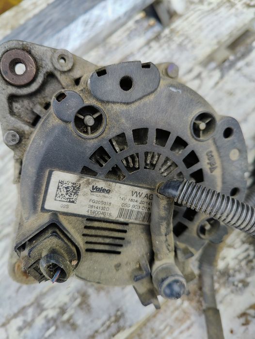 059903018q генератор Audi  Porsche