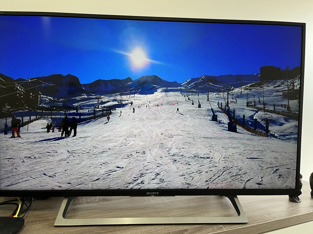 Tv Sony 43” LED ultra HD 4k