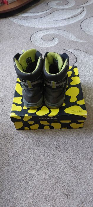 Продам демісезоні черевики 31 розміру