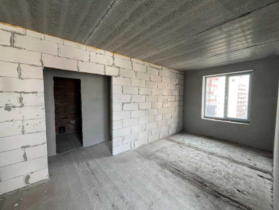 Простора 1 к квартира ЖК Студентський ЗДАНА секція переуступка