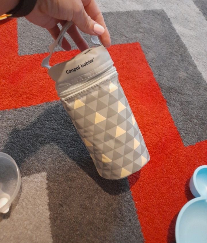 Opakowanie Termoizolacyjne na butelki i pojemnik na mleko