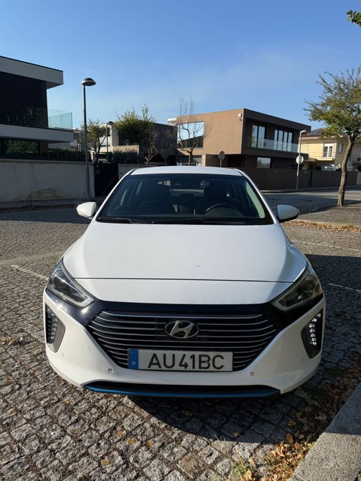 Hyundai ioniq híbrido