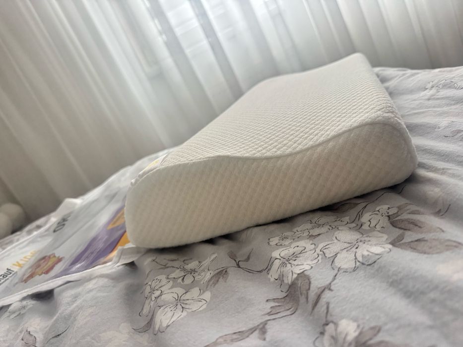 Подушка ортопедична для дітей Gutenkauf Ortodreamko 50x29