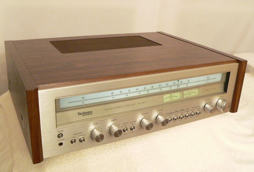 Technics SA-5570 - całkowicie odrestaurowany / stan idealny!