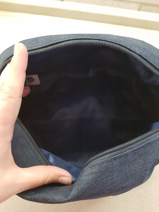 Дорожня чоловіча косметичка 25×13×15