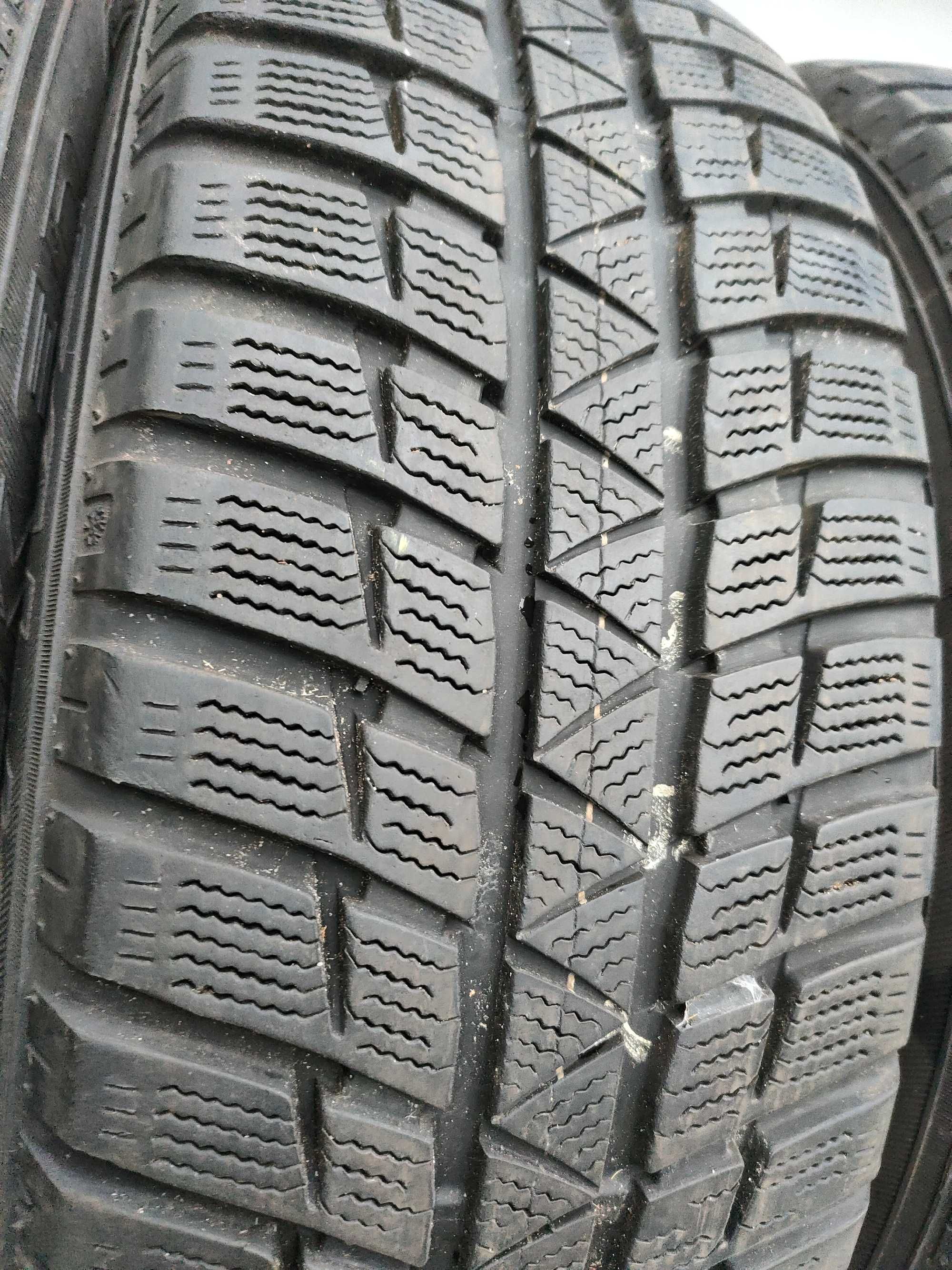 Opony Zimowe 215/60/17 Falken 4szt 7mm