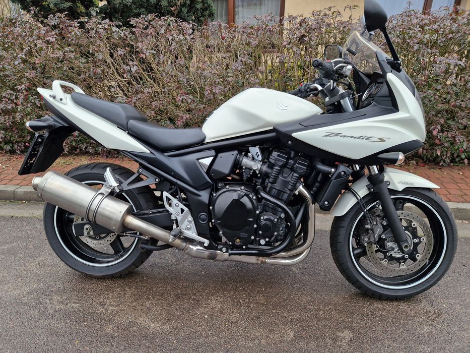 Suzuki Bandit 650S, Biała perła, Super Stan, Transport