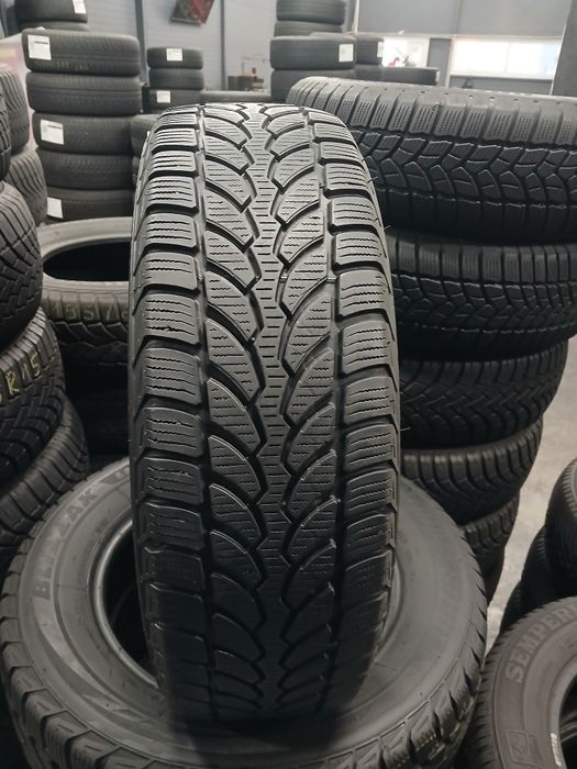 Зимові Шини БВ 195/65 R15  BRIDGESTONE  Blizzak LM-32 Склад