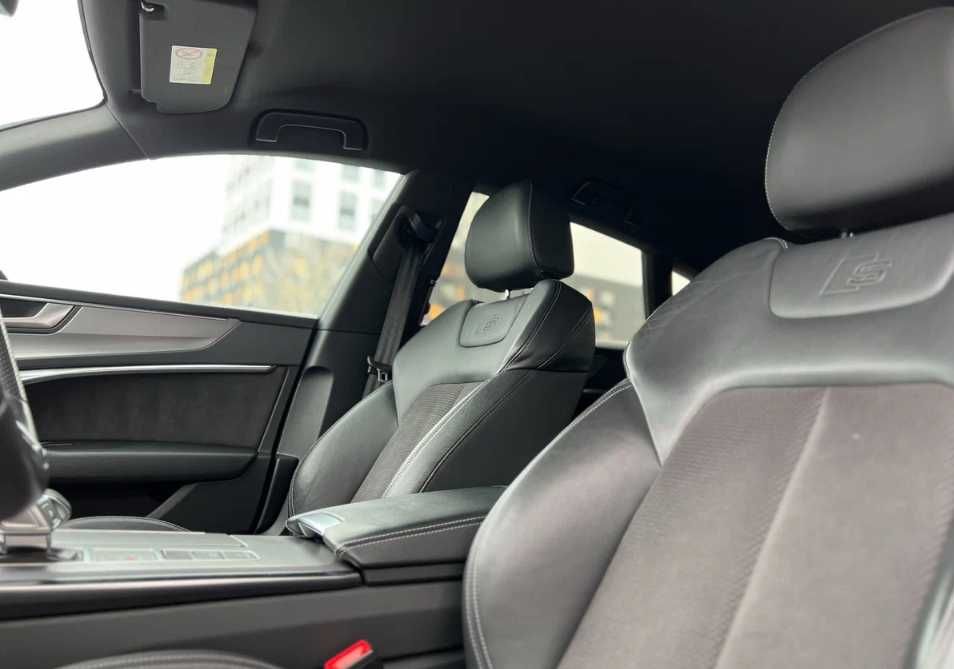 2018 Audi A7 3.0 diesel ціле авто із Кореї