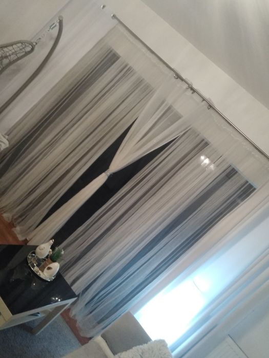 Firanki białe  do salonu dziecięcego białe firany zwiewne