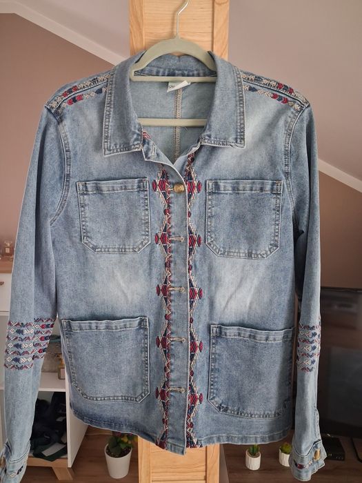 Kurteczka dżinsowe z haftem