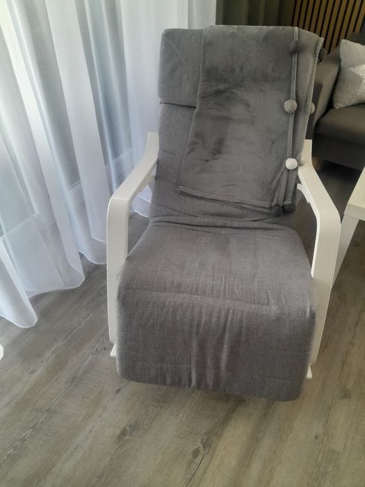 Naroznik rozkładany i bujany fotel