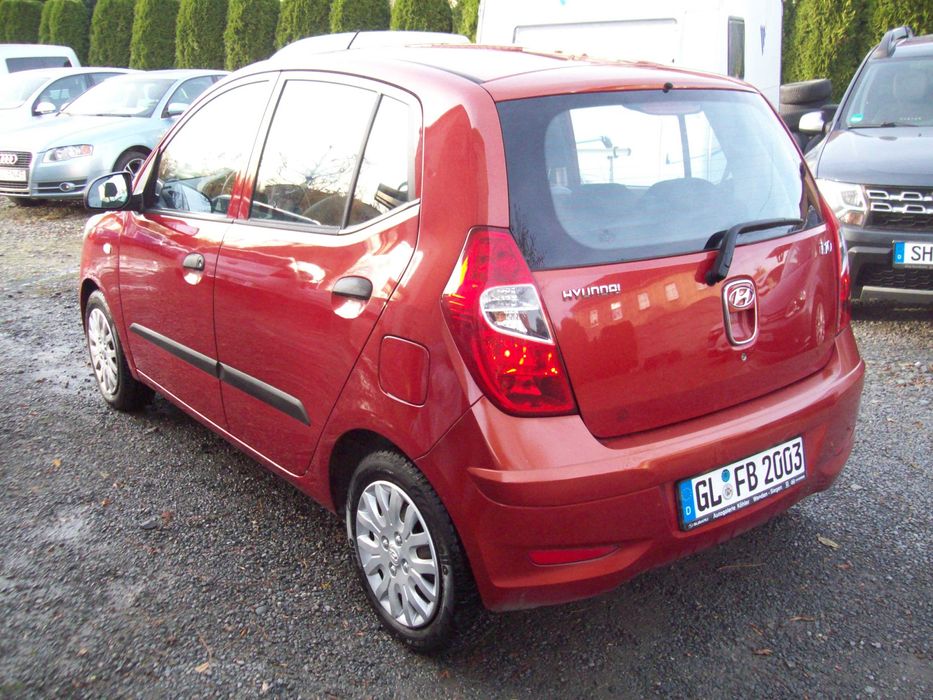 HYUNDAI i10 1,1/stan idealny/mały przebieg/klimatyzacja