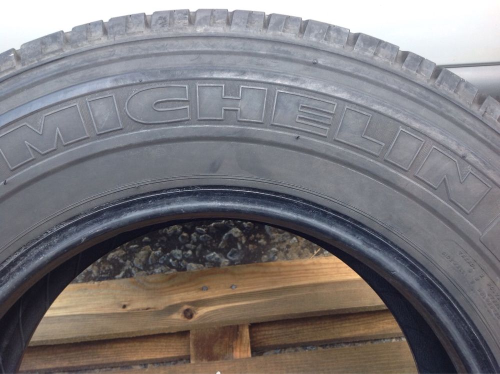 215 / 75 / R 16 C  Michelin Agilis 81 одно колесо