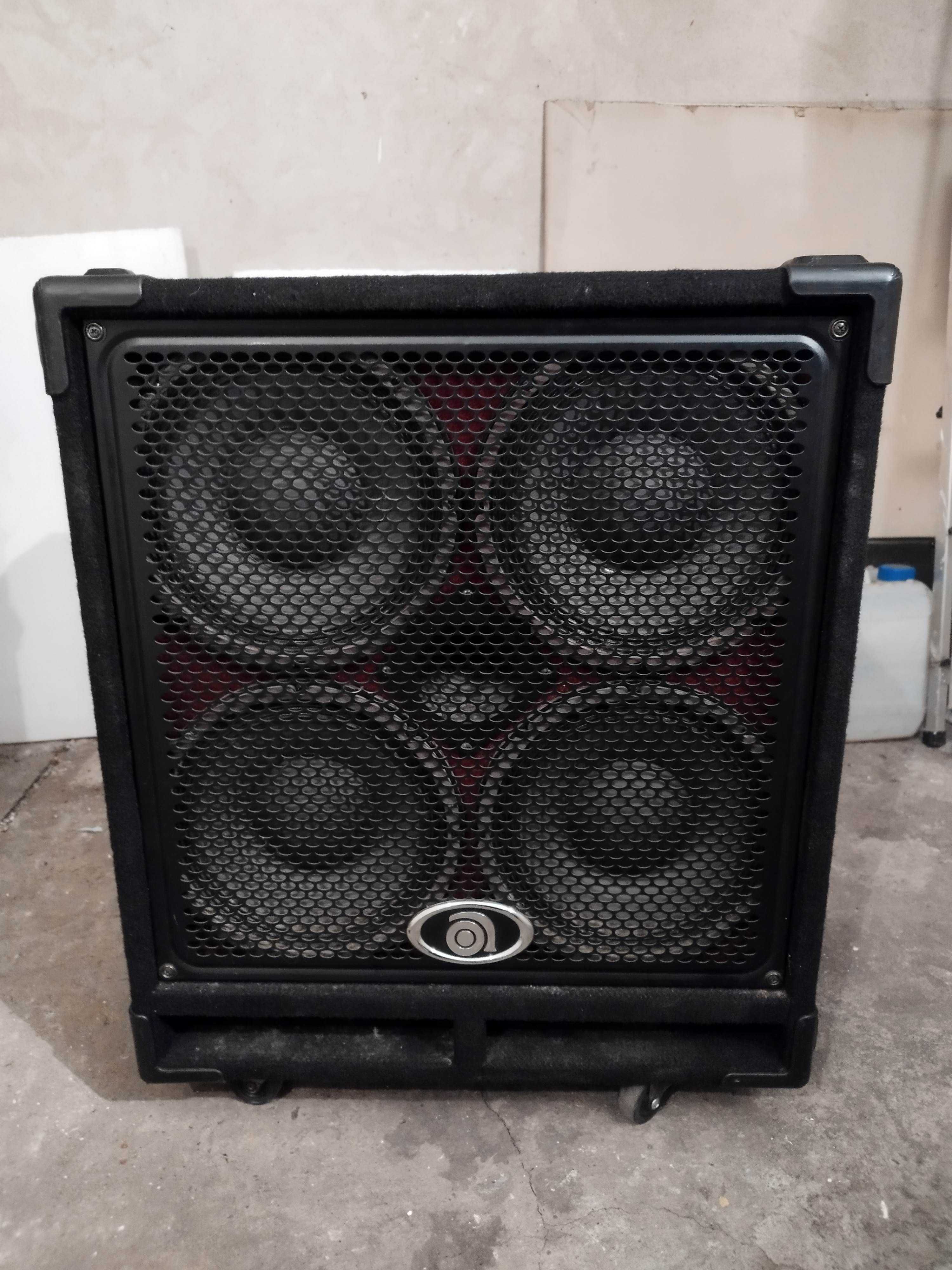 Kolumna basowa Ampeg BXT410HL8 z kółkami, 600W RMS, 8 omh