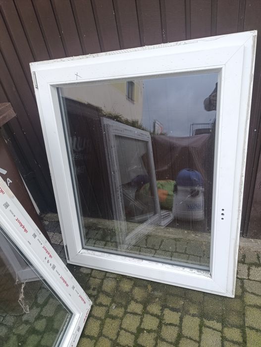 Okno Używane 96x114. Rozwierno Uchylne