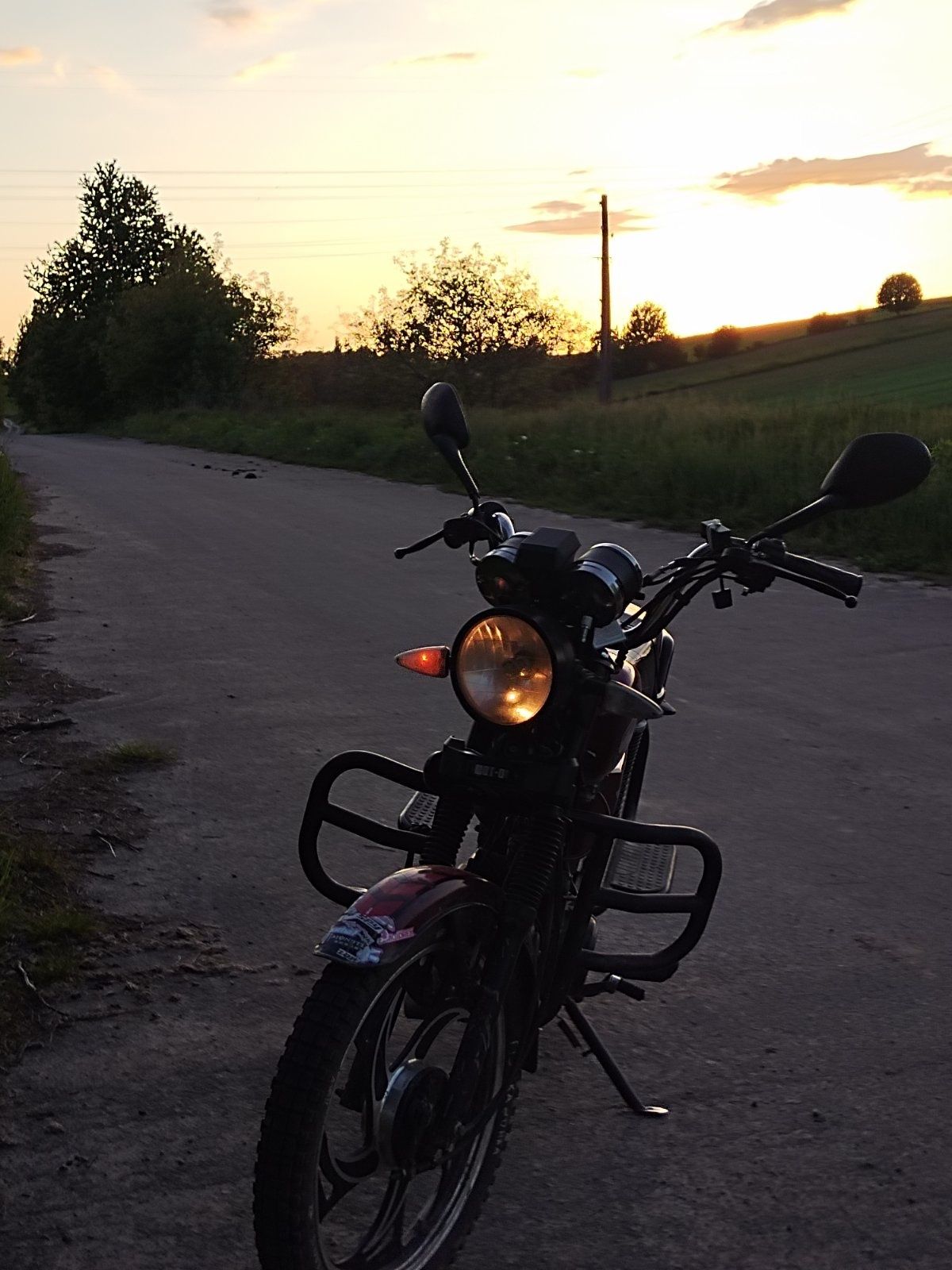 Продам альфу мустанг 125