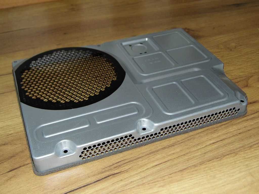 Górna metalowa obudowa płyty głównej XBox One S 1681