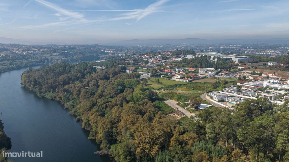 Terreno c/ Projeto e Vista Rio a 5 min de Braga