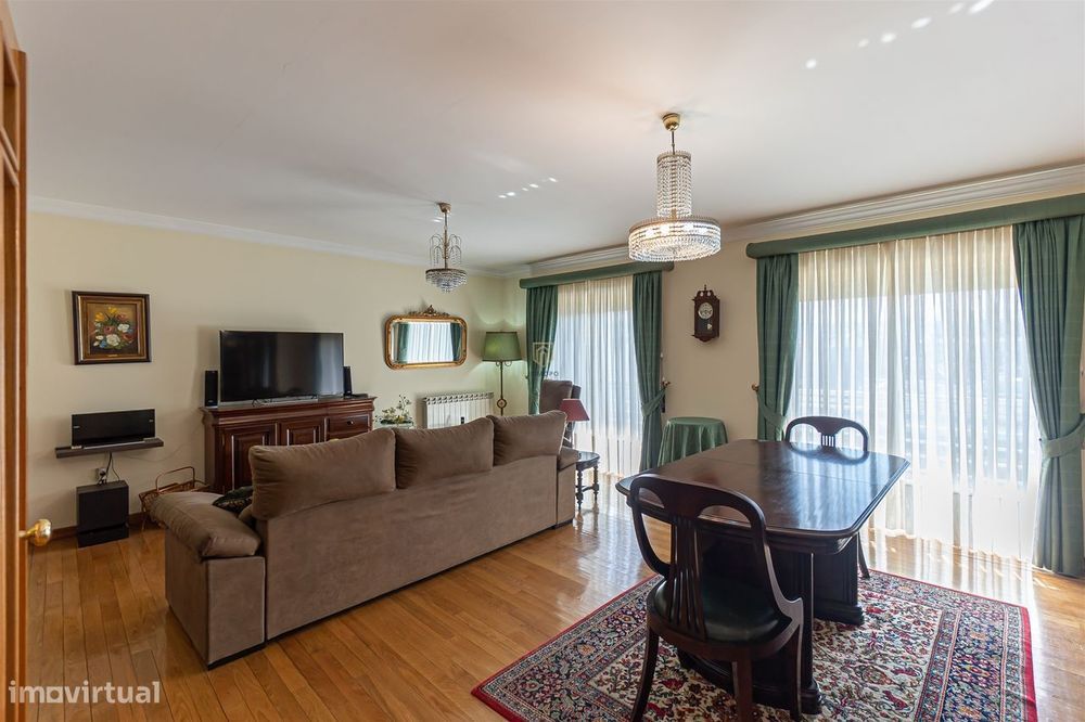 Apartamento T2 Venda em Ermesinde,Valongo
