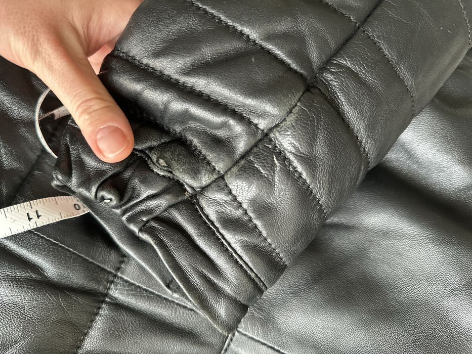 Шкіряна зимова курточка чоловіча