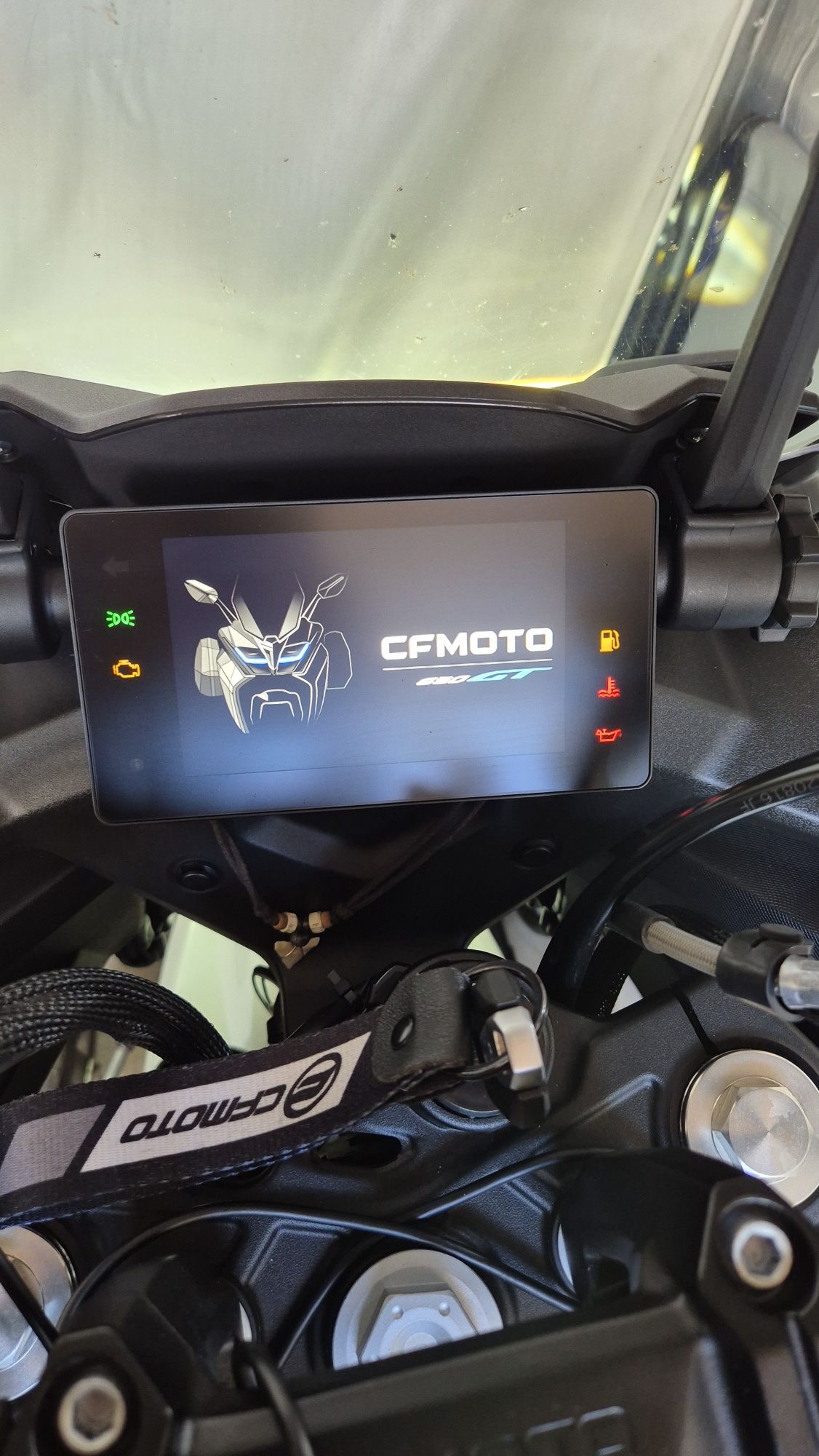 CF MOTO 650 GT Super Stan