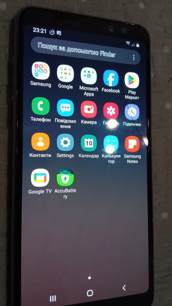 Samsung A8(2018) 4/32 Gb