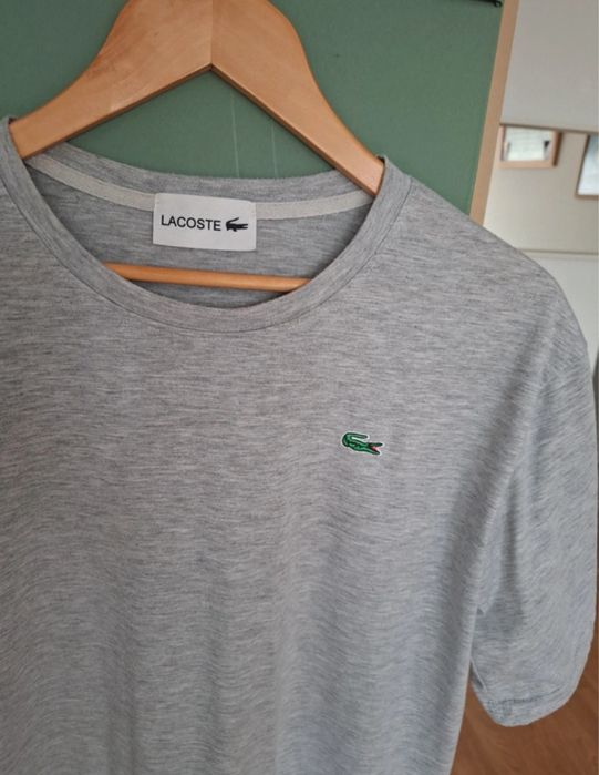 T-shirt da Lacoste tamanho M