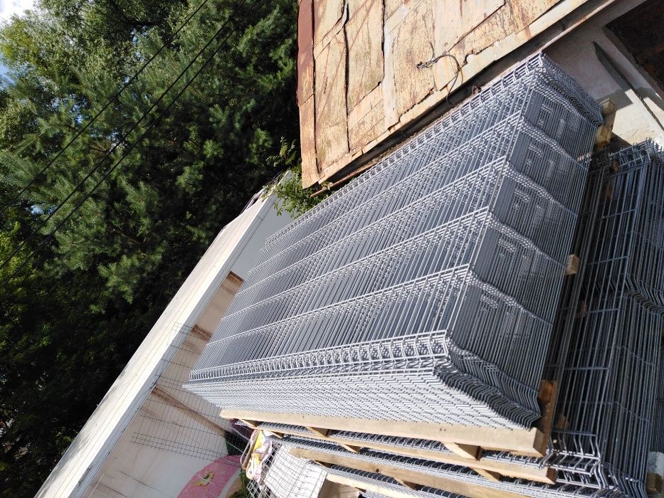 Panel Ogrodzeniowy / Ogrodzenia Panelowe 153 / 250 / fi 4mm Podmurówki