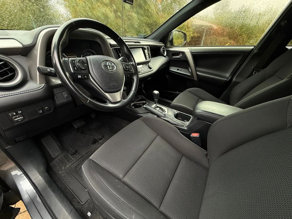 Toyota RAV4 Toyota Rav 4 2.5 Hybrid (197KM) 4x4, Style - faktura VAT
