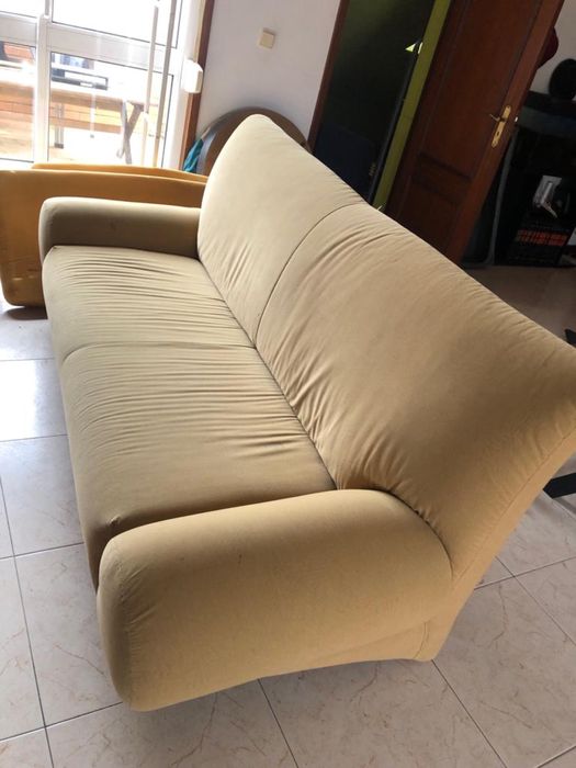 2 Sofás usados bom estado