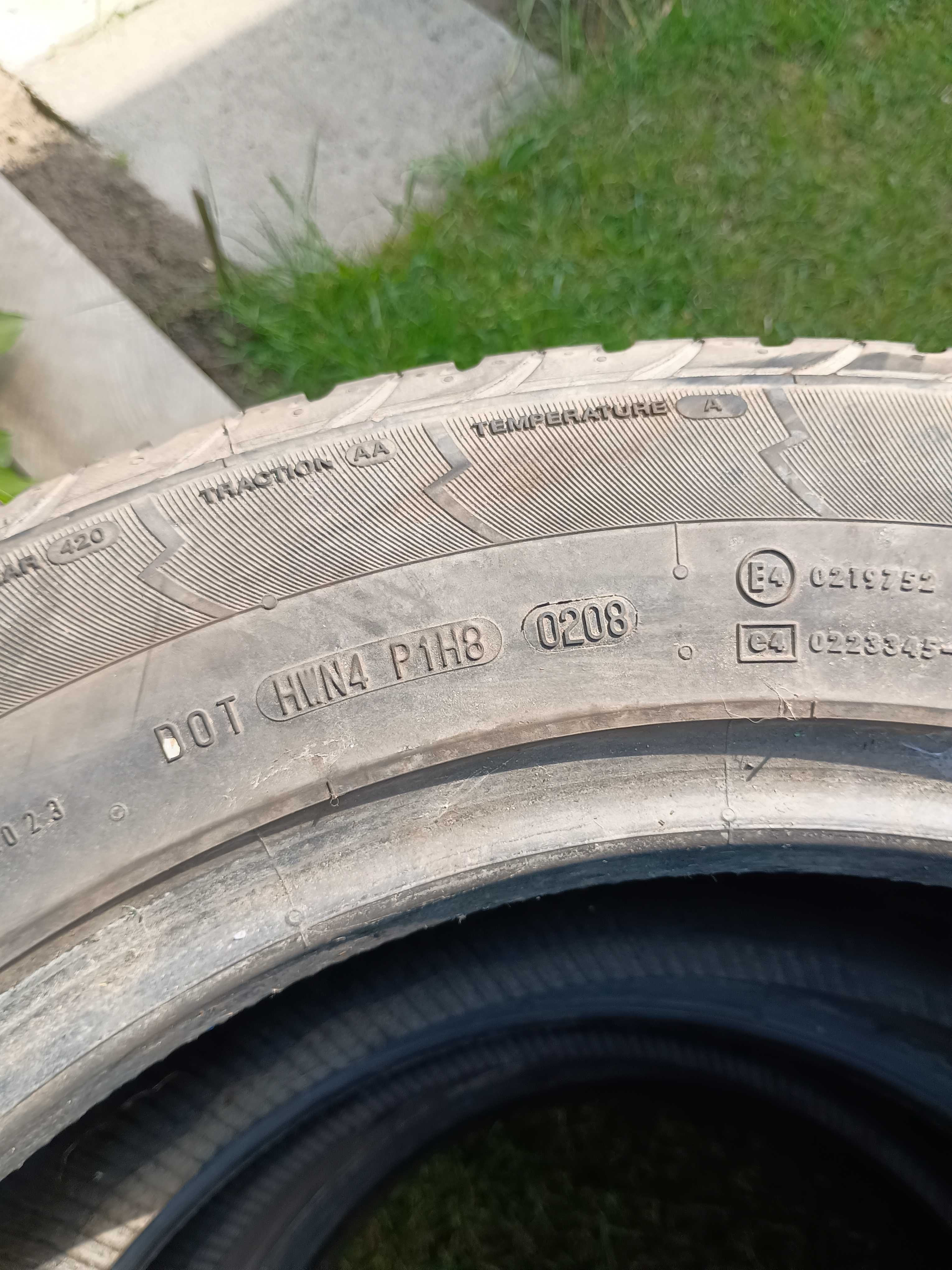 Opony CONTINENTAL 235/60R18 lato CrossContact lato