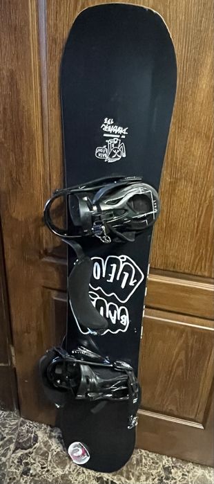 Сноуборд Bataleon Disaster 153см + кріплення + чохол
