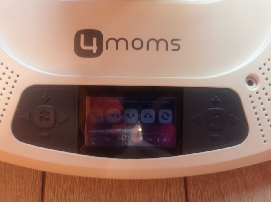 Крісло-гойдалка 4moms (Фор Мамс) mamaRoo