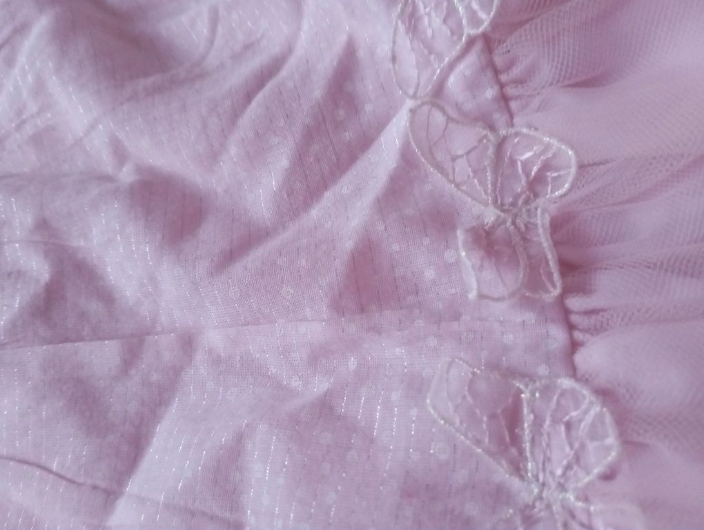 Платье, нарядное нежно розовое.