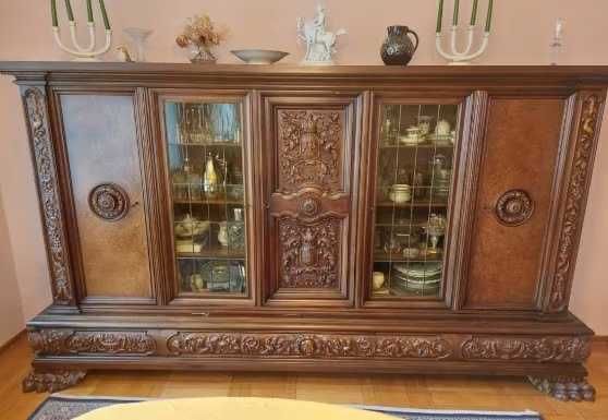 Biblioteka gabinetowa kredens witryna orzechowa na lwich łapach