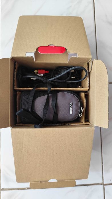 Câmara de filmar Cannon Legria FS36