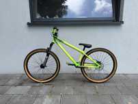 Rower Dirt Street NS Bikes Suburban super stan Polecam koła 26