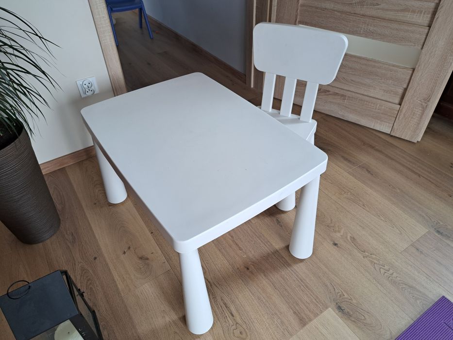 Ikea Mamut stolik + krzesło biały