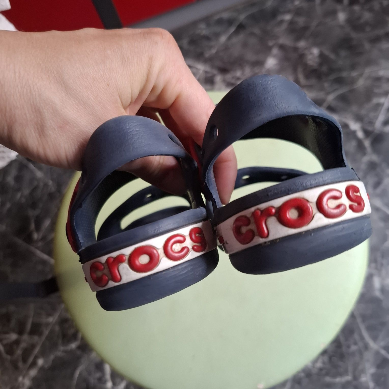 Сандалі crocs c12