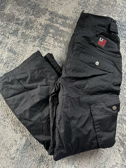 Spodnie snowboardowe FOB czarne M 38